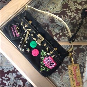 Betsey Johnson - black and gold small shoulder bag